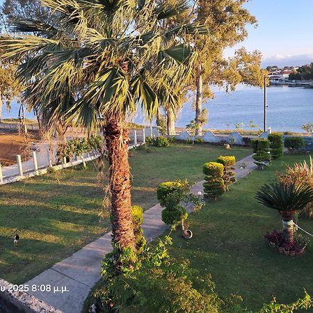 Top Floor On Villa, 3' From Center, By The Sea! Host Is Efi Kwsta Preveza Exterior photo