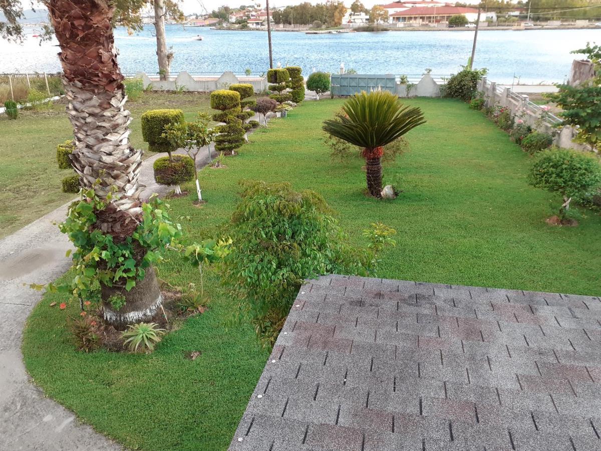 Top Floor On Villa, 3' From Center, By The Sea! Host Is Efi Kwsta Preveza Exterior photo